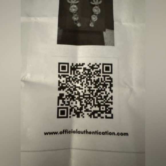 CHANEL STRAUSS DROP EARRINGS PIERCED 2023 COA BOX RETAIL APPROX 1495.00 - Picture 5 of 5